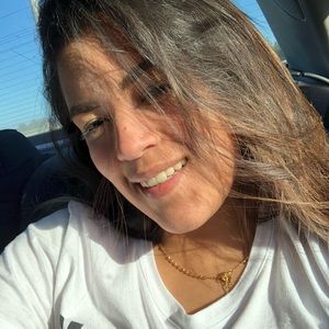 Meet your Posher, Sofia